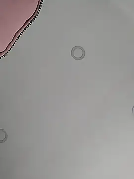 Snapshot of Charlotte_cutee18 chatting on 10.15.25 Charlotte cutee18 online show from 10.15.25