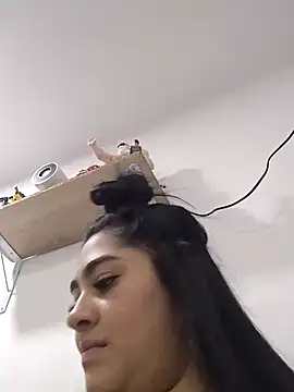 Snapshot of Charlotte_cutee18 chatting on 10.20.25 Charlotte cutee18 online show from 10.20.25