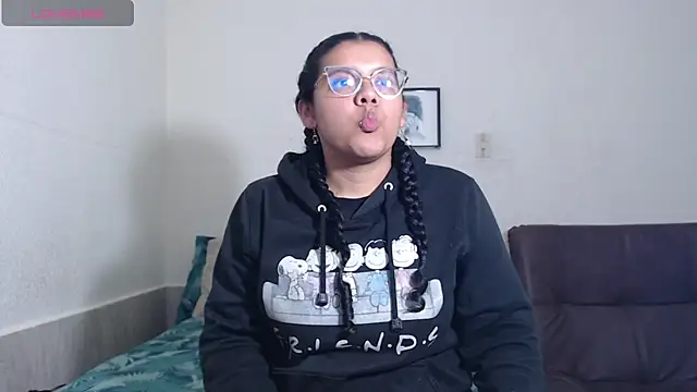 Snapshot of agata_22 chatting on 07.18.26 agata 22 online show from 07.18.26