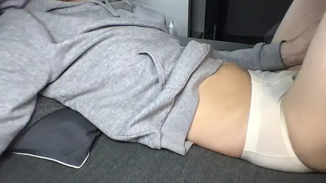 Thomas lovetolicku online show from 11.11.25