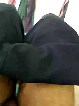 Snapshot of young_cock9 chatting on 01.12.25 young cock9 online show from 01.12.25