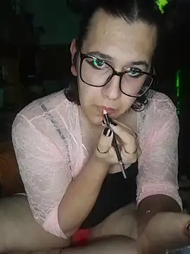 Snapshot of Daisy_150 chatting on 10.16.25 Daisy 150 online show from 10.16.25