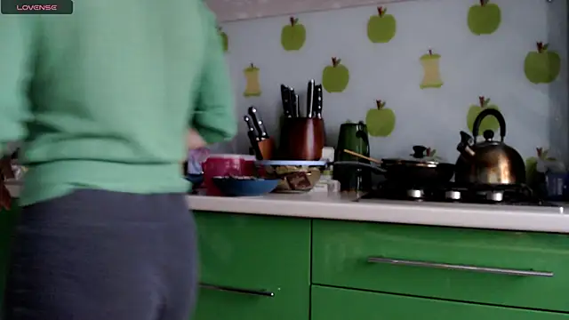 vaders daughter online show from 12.08.24