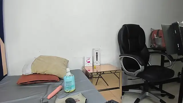 Barbie girl 69 online show from 11.15.25