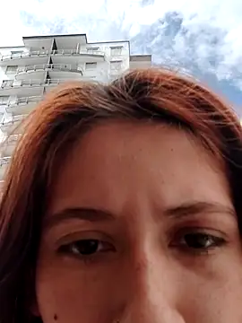 julieth love  online show from 11.16.25