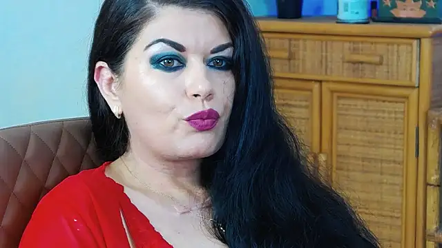 Snapshot of EllenGrace chatting on 09.08.25 EllenGrace online show from 09.08.25