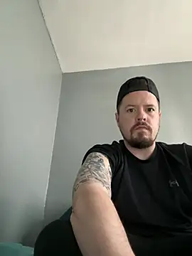 Snapshot of husband4555 chatting on 02.09.26 husband4555 online show from 02.09.26