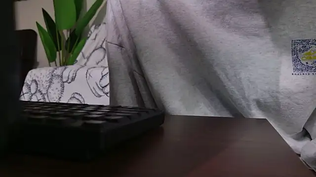 POCARI SWEAT online show from 03.02.26