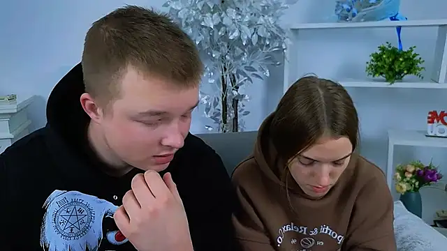  Olli  Stiw  online show from 10.26.25