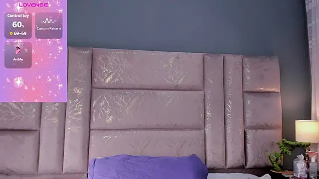 AnnieNasty online show from 11.14.25