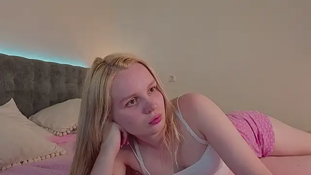 Beatrica Klein online show from 07.06.26