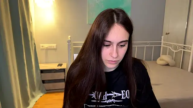 Snapshot of AliceKolltt chatting on 07.08.26 AliceKolltt online show from 07.08.26