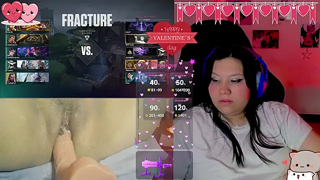 crystal7u7 online show from 02.15.25