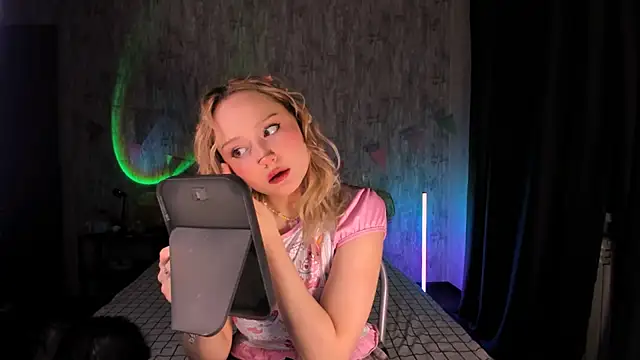 MariaMango online show from 02.11.25