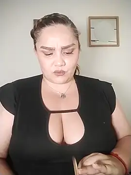 Snapshot of antoniamoreno82 chatting on 05.26.26 antoniamoreno82 online show from 05.26.26