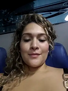 Sara smiiith211 online show from 03.03.25