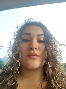 Sara smiiith211 online show from 11.27.25