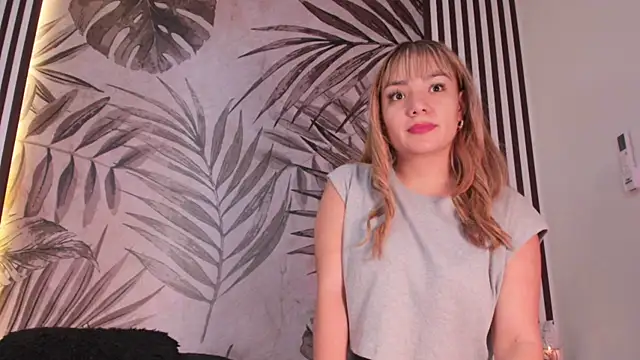 Samaantha-White online show from 02.12.25