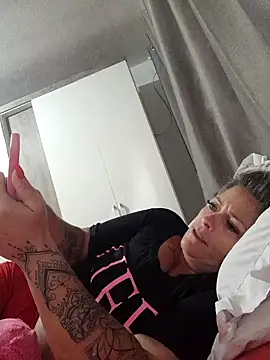 marcialoira online show from 01.15.25