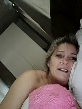 marcialoira online show from 10.22.25