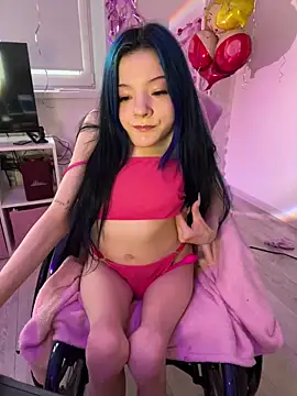 MiniSophiaa online show from 03.02.26