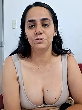 Snapshot of lovecandy_22 chatting on 10.27.25 lovecandy 22 online show from 10.27.25