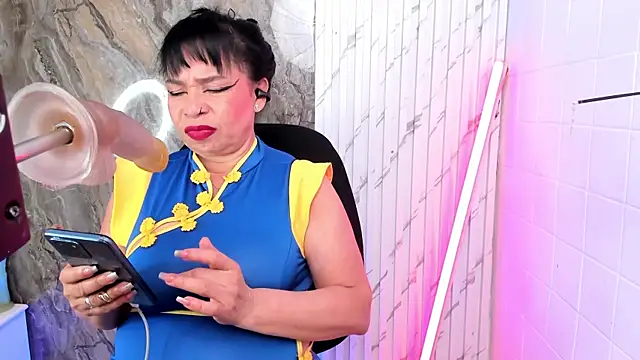 annie wigg online show from 02.20.26