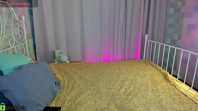 Stacy Luv online show from 02.12.26