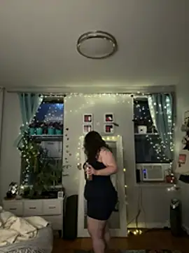 sylviahhh online show from 07.10.26