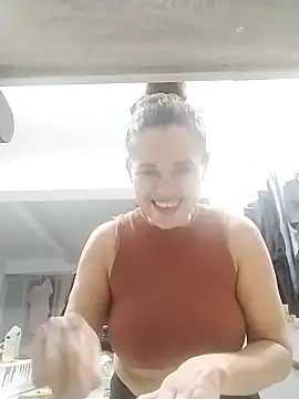 Snapshot of Alma_Sexyy chatting on 03.04.25 Alma Sexyy online show from 03.04.25