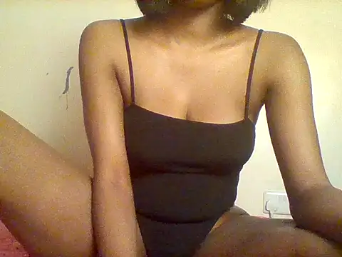 Snapshot of Queeen_model chatting on 04.26.26 Queeen model online show from 04.26.26