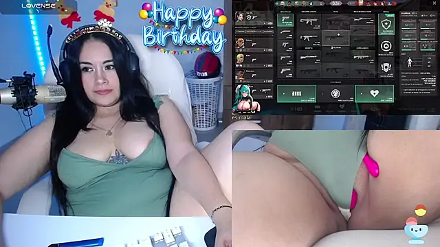 Snapshot of Sunny_Gamer7 chatting on 12.04.24 Sunny Gamer7 online show from 12.04.24