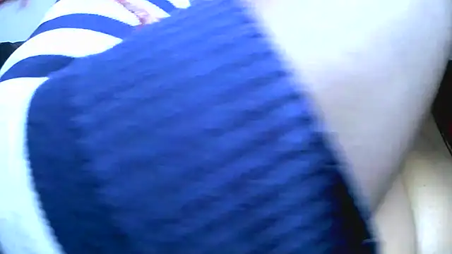 Bustypillows online show from 02.03.26