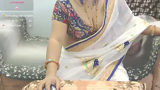 Snapshot of sheetaldave chatting on 01.15.25 sheetaldave online show from 01.15.25