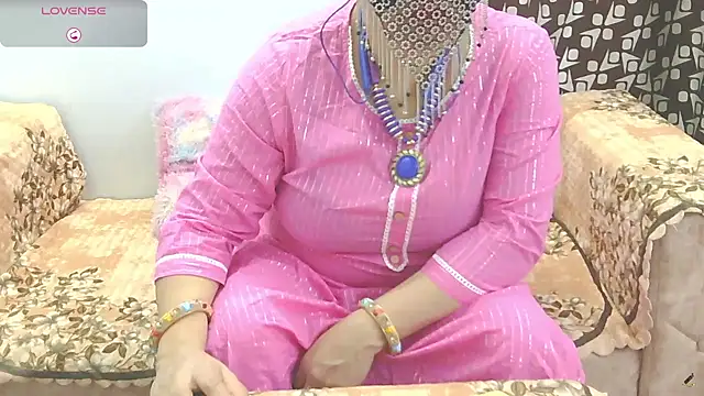 Snapshot of sheetaldave chatting on 01.18.25 sheetaldave online show from 01.18.25