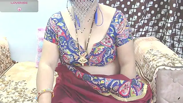 Snapshot of sheetaldave chatting on 02.07.25 sheetaldave online show from 02.07.25