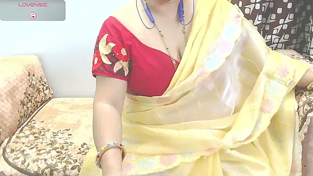 Snapshot of sheetaldave chatting on 02.13.25 sheetaldave online show from 02.13.25