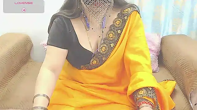 Snapshot of sheetaldave chatting on 09.09.25 sheetaldave online show from 09.09.25