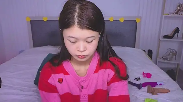 Tina Kim  online show from 02.06.25