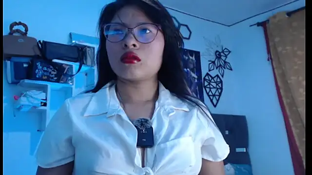 Alizon95 online show from 03.26.26
