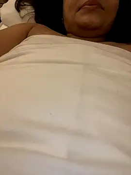 winterforu online show from 11.25.25