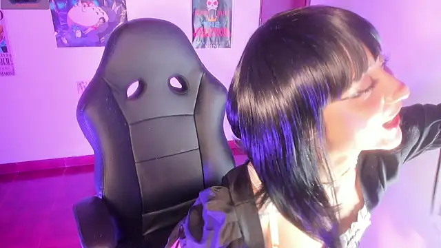 Snapshot of MonxxsLove chatting on 07.05.26 MonxxsLove online show from 07.05.26