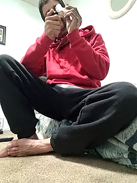 Snapshot of LongDickZee562 chatting on 11.09.25 LongDickZee562 online show from 11.09.25