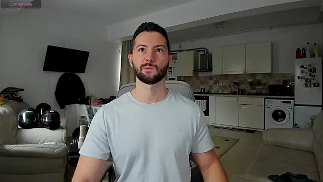 ZackFraser online show from 11.05.25