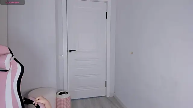 hee young11 online show from 12.01.25