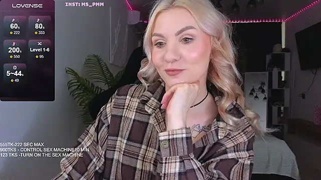 Snapshot of Maria_Shy chatting on 06.22.26 Maria Shy online show from 06.22.26