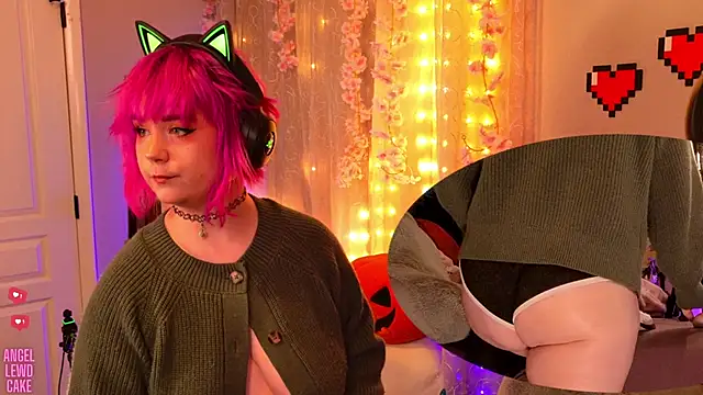 Angel-Lewd-Cake online show from 11.29.25