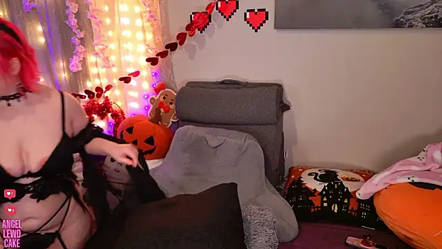 Snapshot of Angel-Lewd-Cake chatting on 02.15.26 Angel-Lewd-Cake online show from 02.15.26