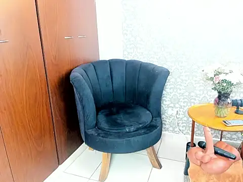 mabelsaravia online show from 02.20.26