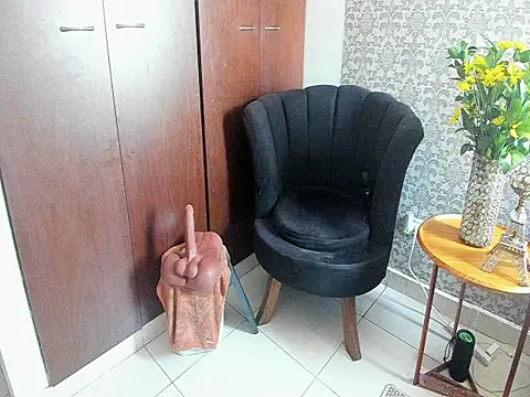 mabelsaravia online show from 04.02.26